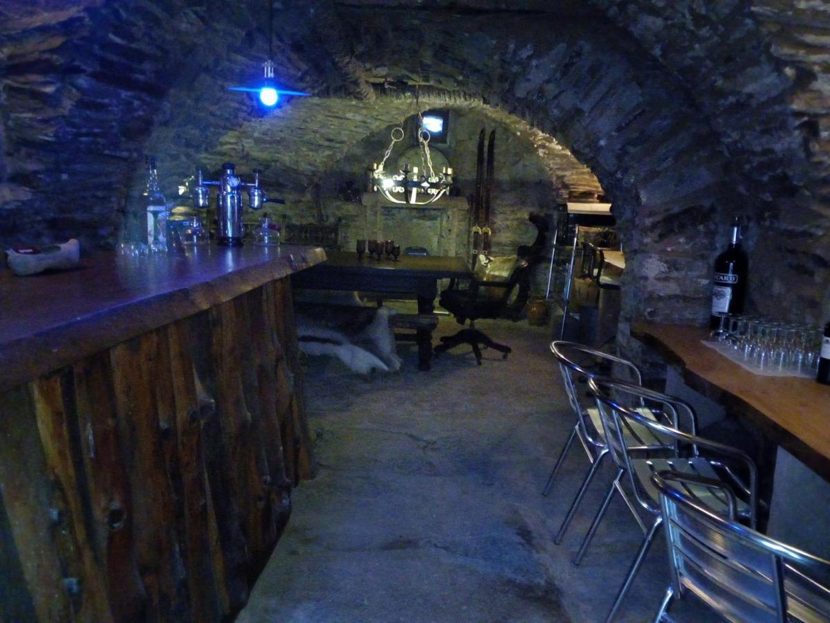 The Tavern Castelnau-Pégayrols Exteriör bild